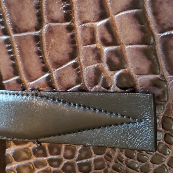 Vince Crocodile Stamped Cow Leather Bag - Picture 8 of 17